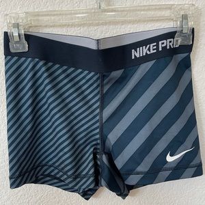 NIKE Pro 3” Shorts